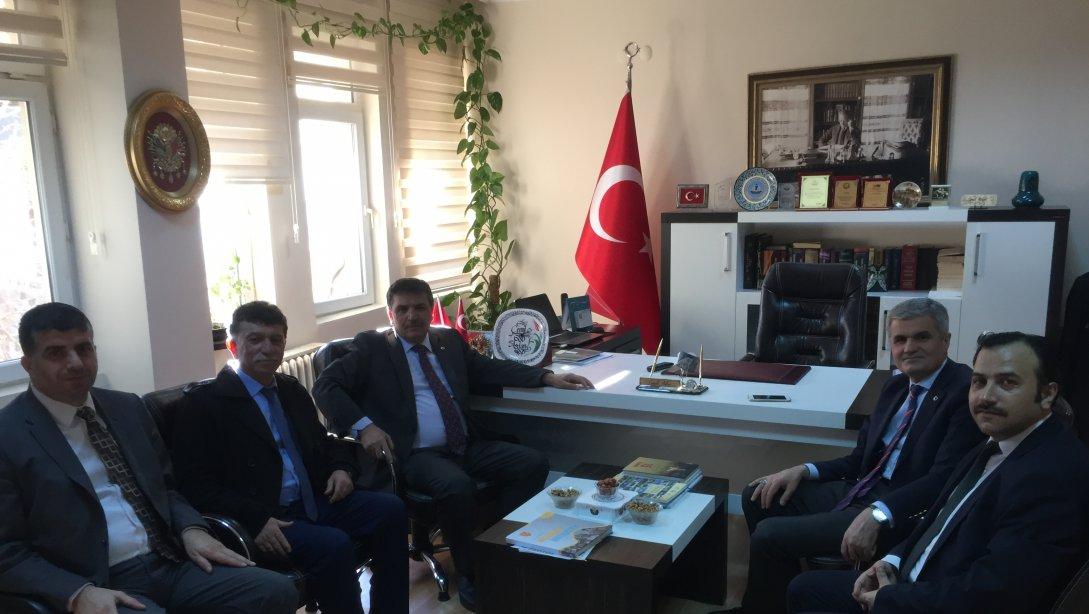 Ankara Vali Yardımcısı Sayın Ali Sözen ve İl Milli Eğitim Müdürümüz Sayın Turan AKPINAR İlçemizi Ziyaret Ettiler.