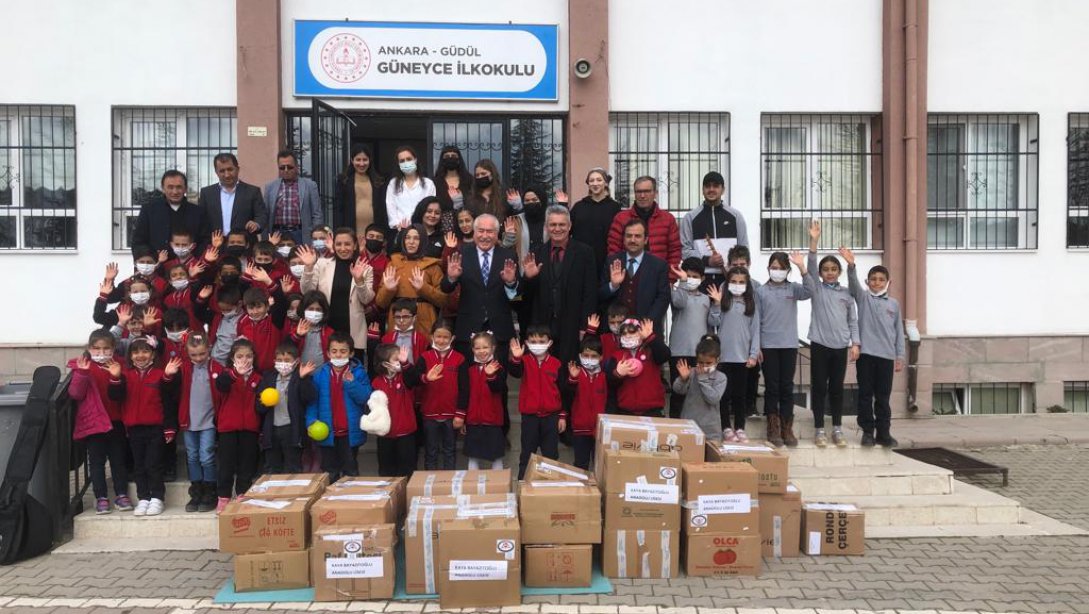 Kaya Bayazıtoğlu Anadolu Lisesi'nden Güneyce İlkokulu'na Destek Okul Etkinliği